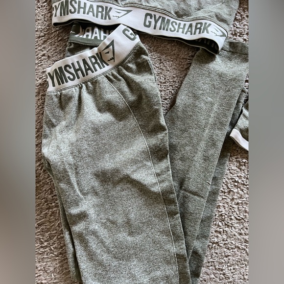GYMSHARK O.G. FLEX SET KHAKI GREEN SIZE MEDIUM - Picture 3 of 12